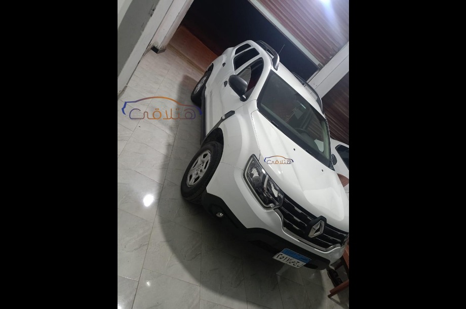 Duster Renault White