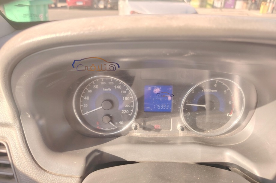 Envy Chery احمر غامق