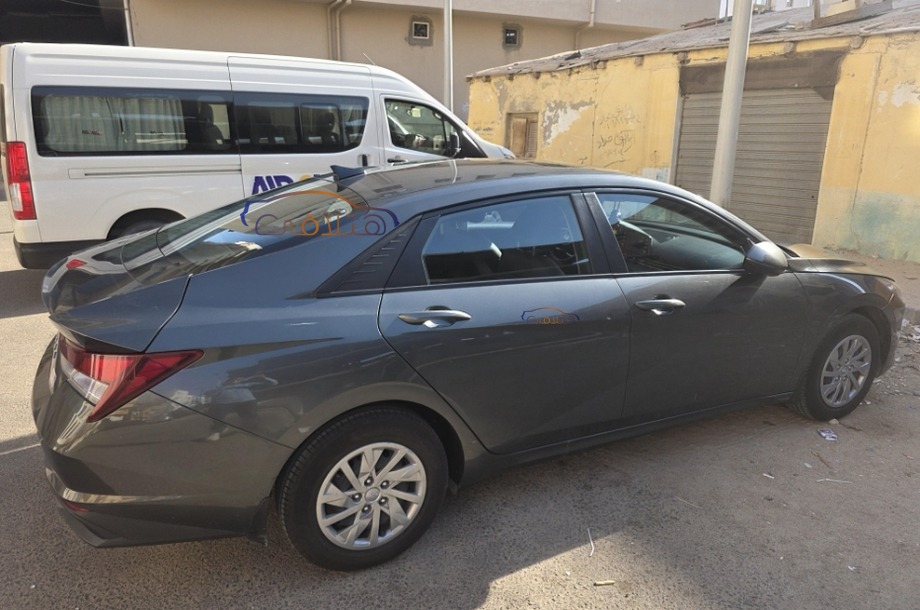 Elantra CN7 Hyundai Silver