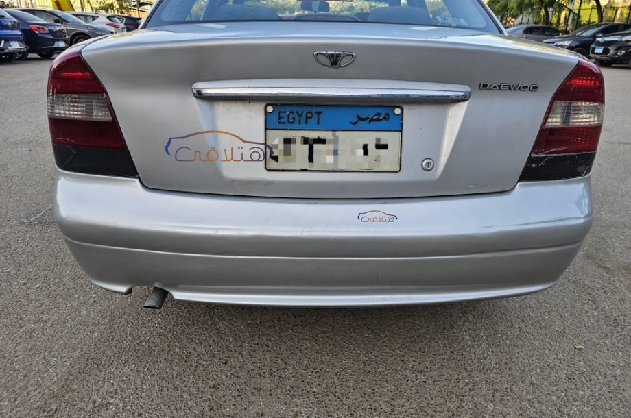 Nubira 2 Daewoo فضي