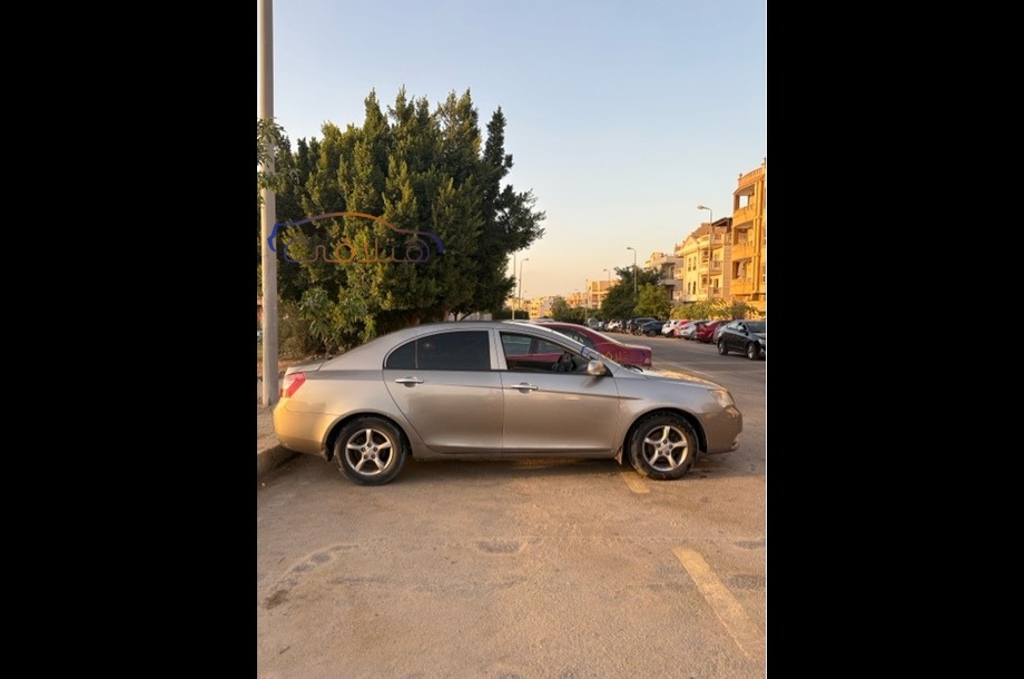 Emgrand 7 Geely برونزي