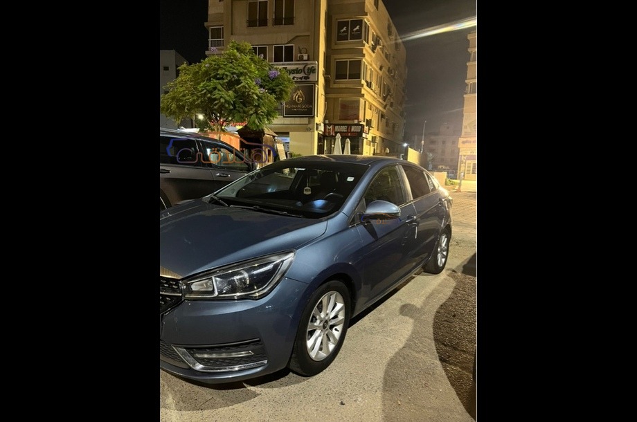 Arrizo 5 Chery Cyan
