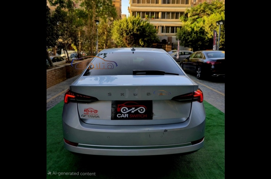 Octavia A8 Skoda فضي