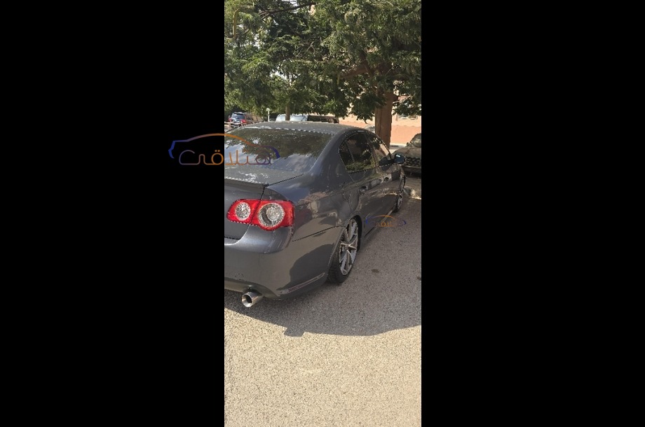 Passat Volkswagen Dark grey