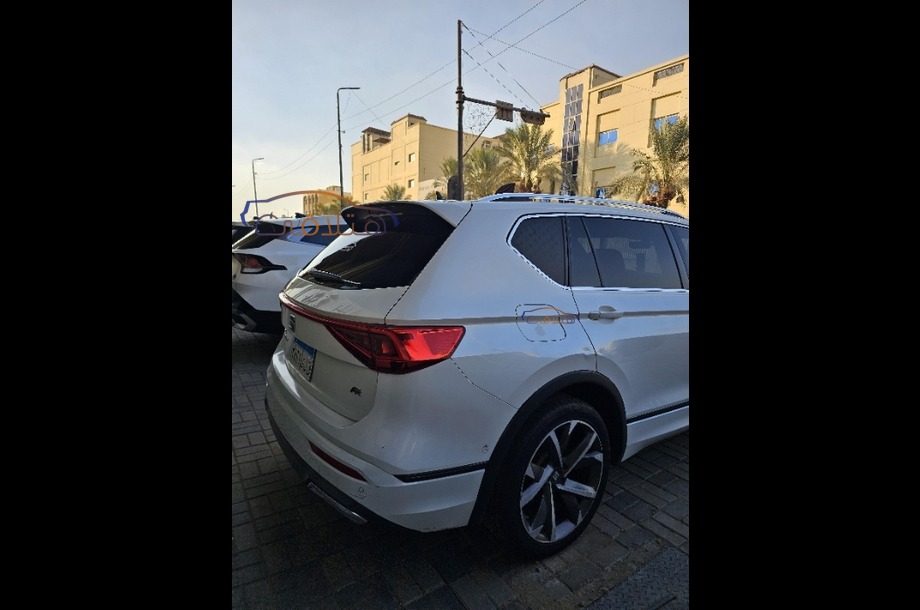 Tarraco Seat أبيض