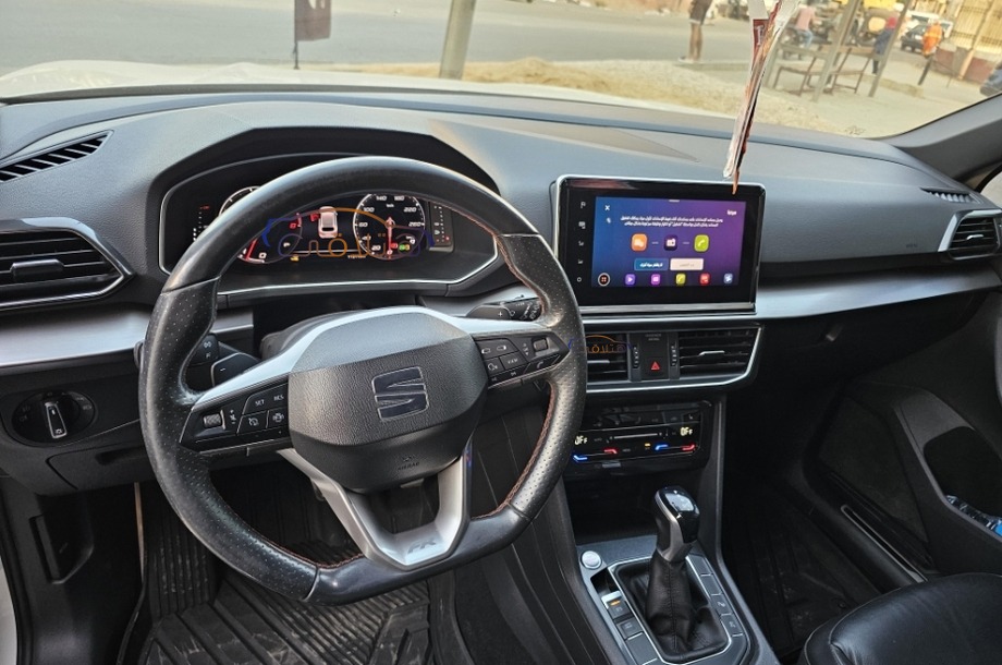 Tarraco Seat أبيض