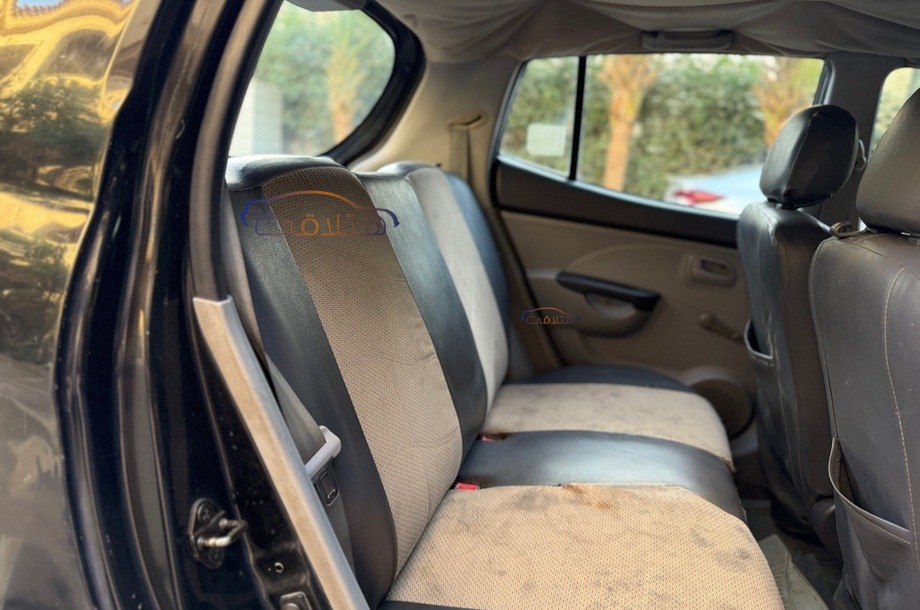 Picanto Kia أسود