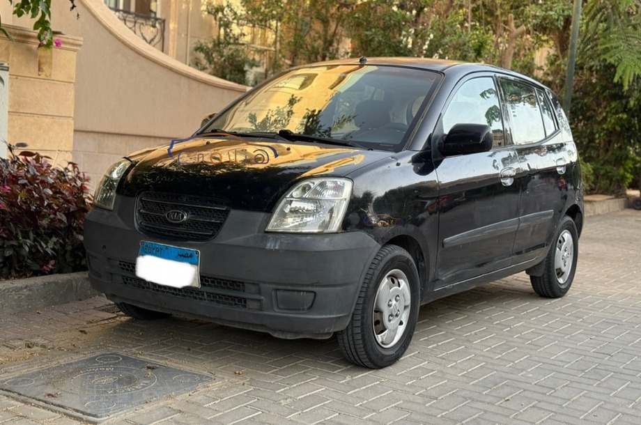 Picanto Kia أسود