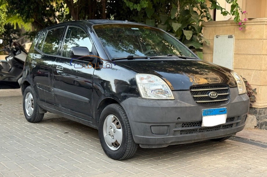 Picanto Kia أسود