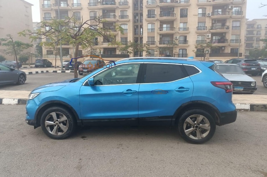 Qashqai Nissan Blue