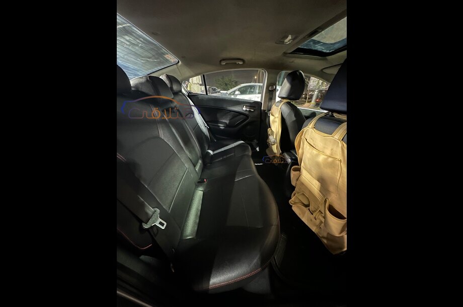 Cerato Kia برونزي