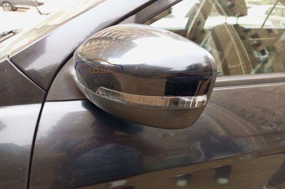 Imperial Geely أسود