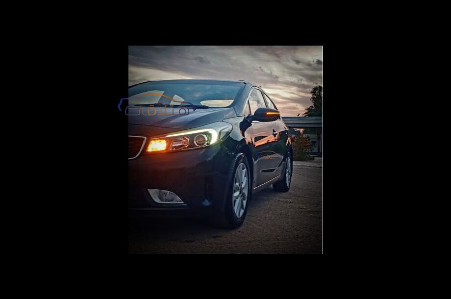 Cerato Kia أسود