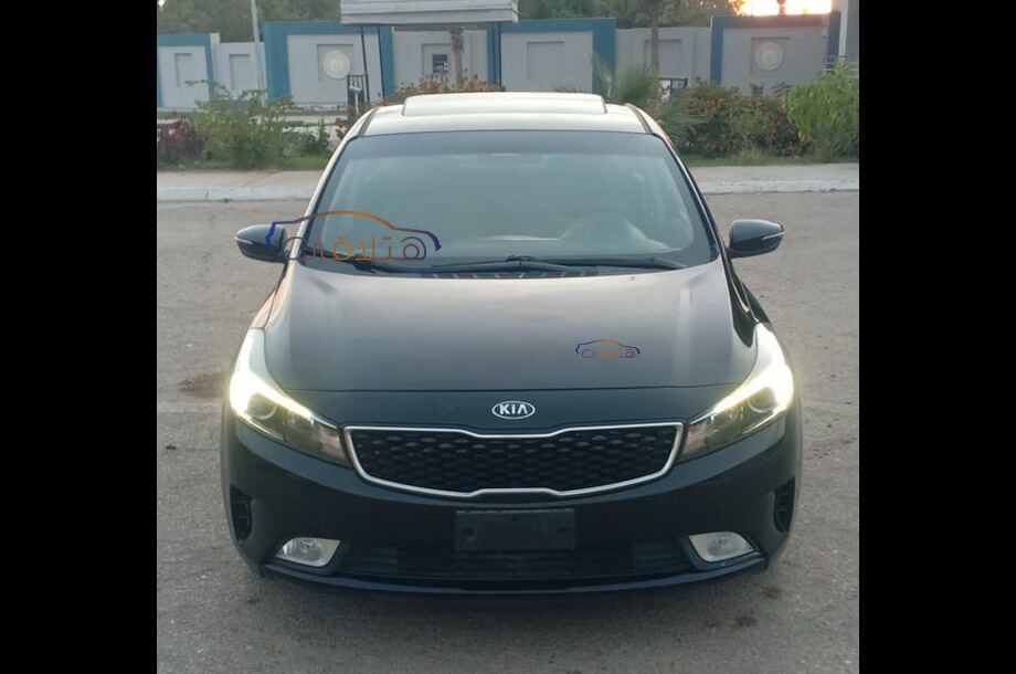 Cerato Kia أسود