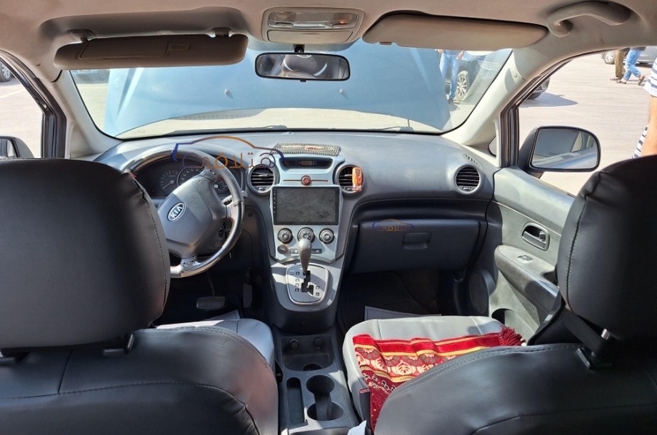 Carens Kia بترولي