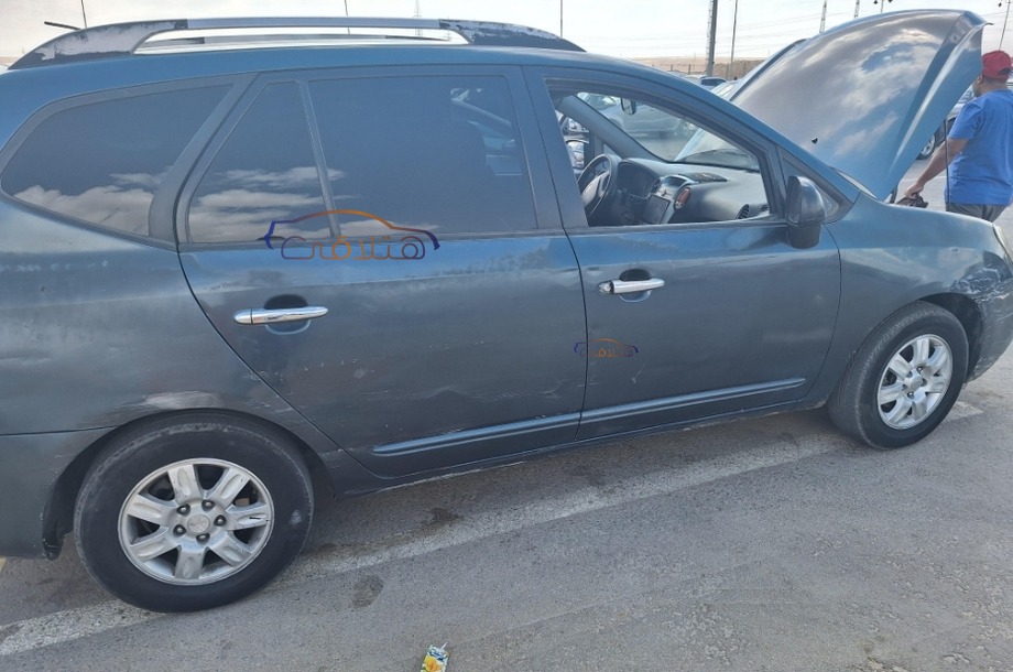 Carens Kia بترولي