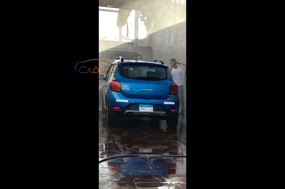 Sandero Step Way Renault أزرق