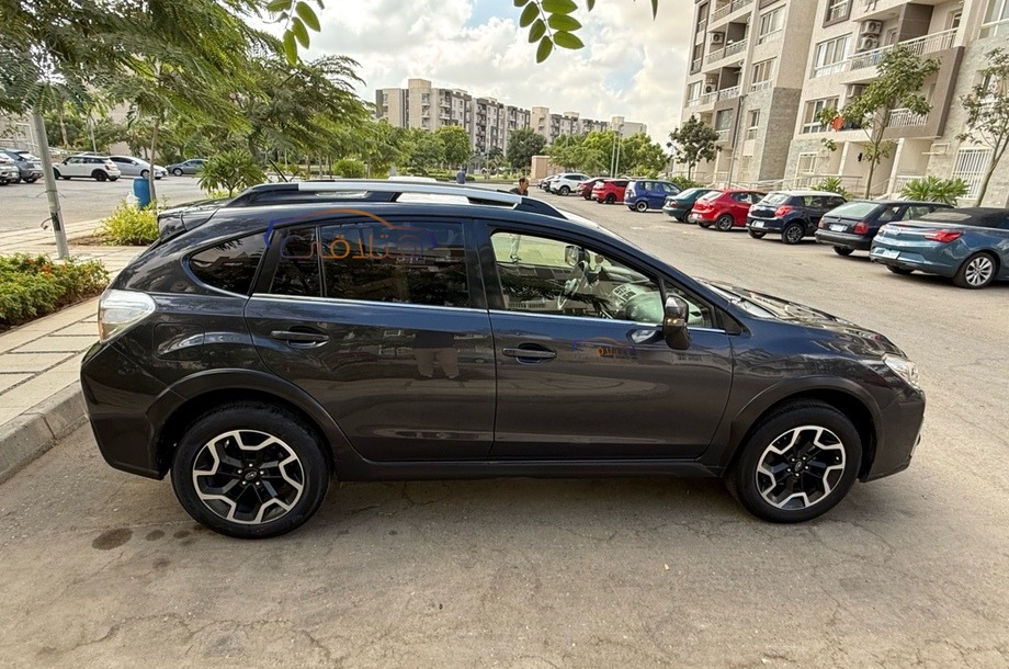 XV Subaru Dark grey