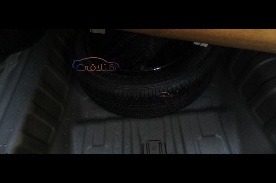 Sunny Nissan برونزي