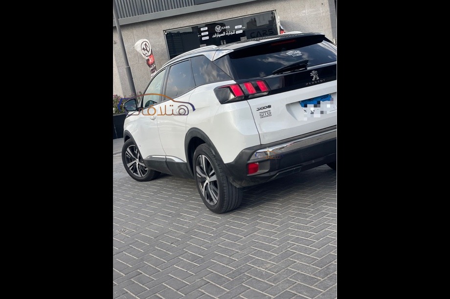 3008 Peugeot White