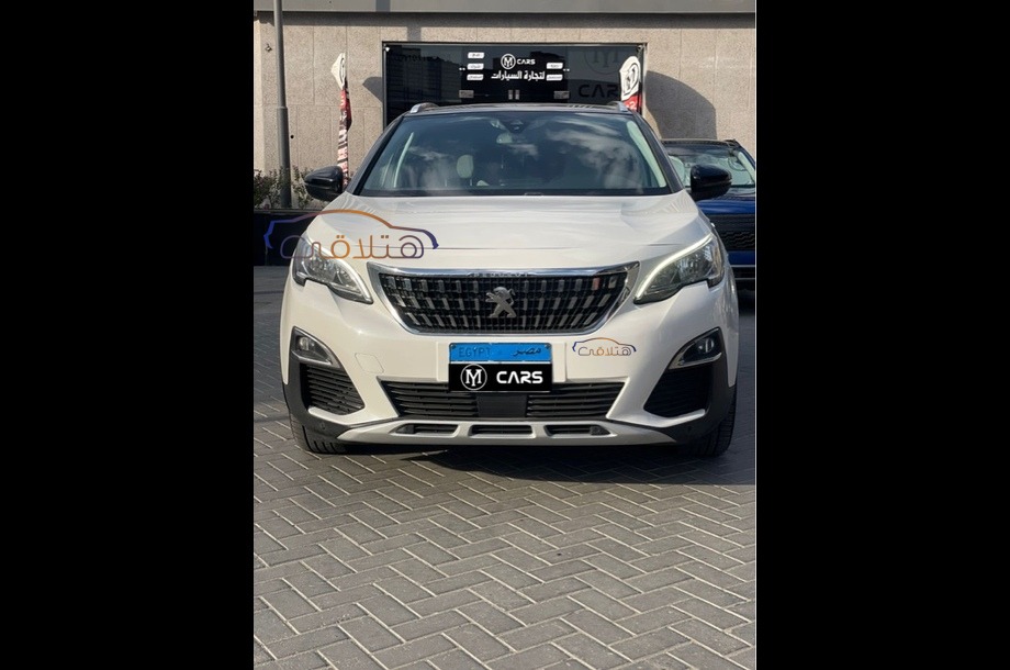 3008 Peugeot White