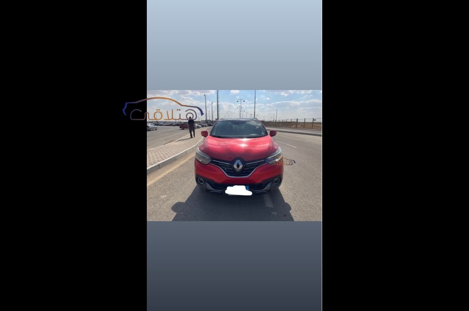 Kadjar Renault احمر