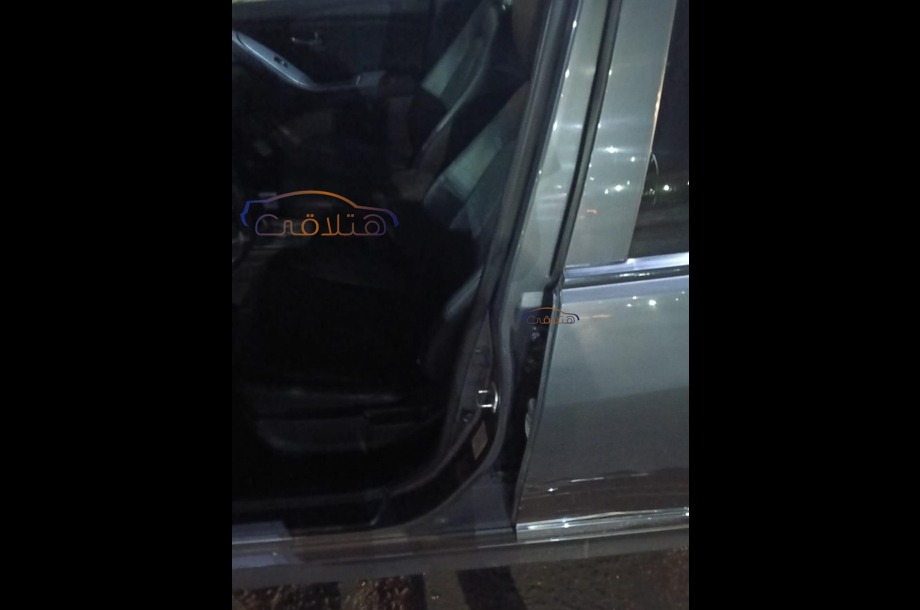 Elantra HD Hyundai Dark grey