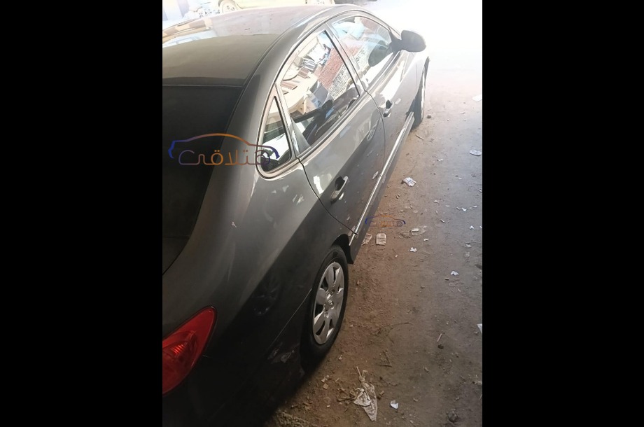 Elantra HD Hyundai Dark grey