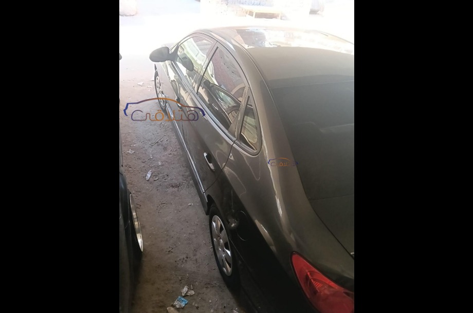 Elantra HD Hyundai Dark grey