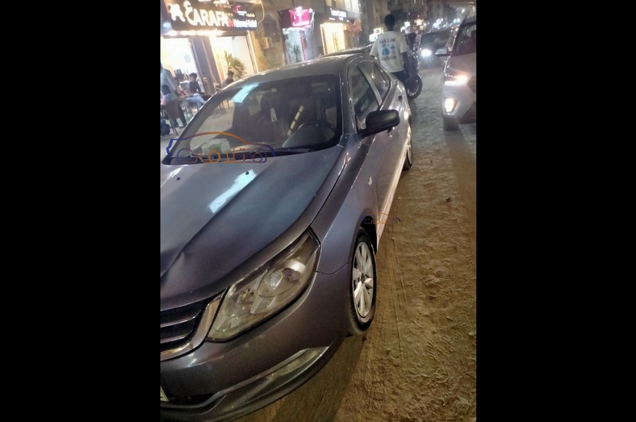 Optra Chevrolet رمادي