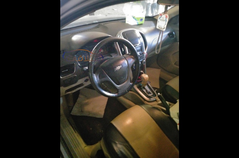 Optra Chevrolet رمادي