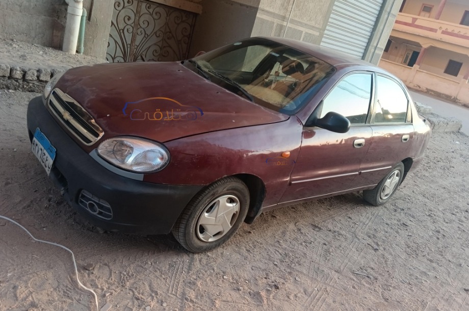 Lanos Chevrolet Dark red