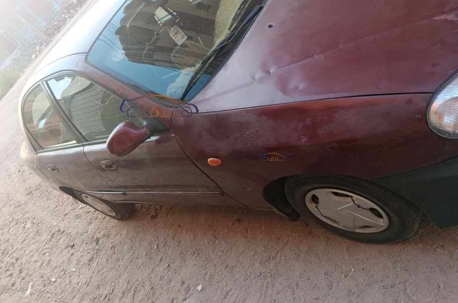 Lanos Chevrolet Dark red