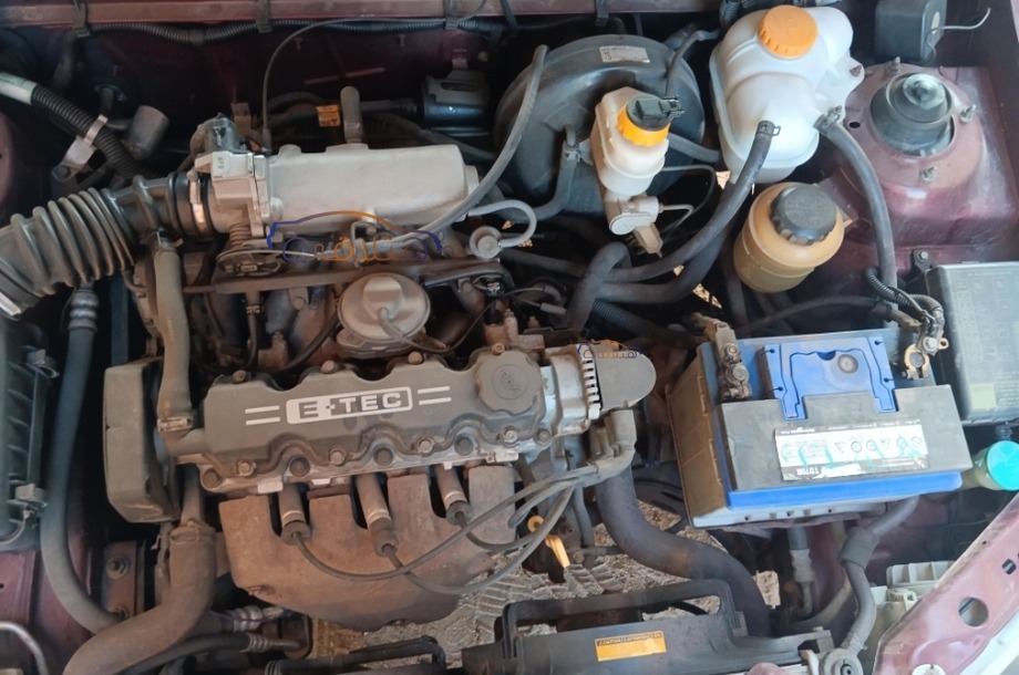 Lanos Chevrolet Dark red