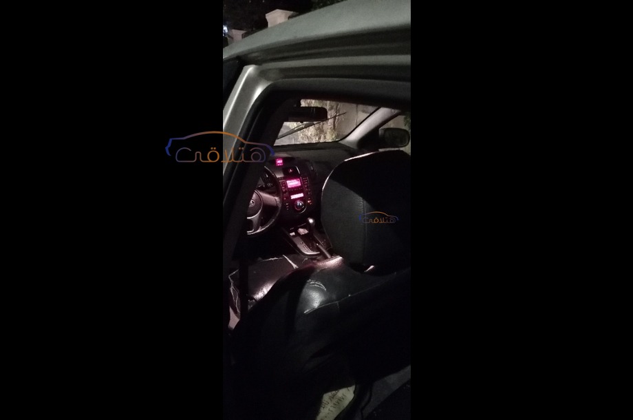 Cerato Kia فضي