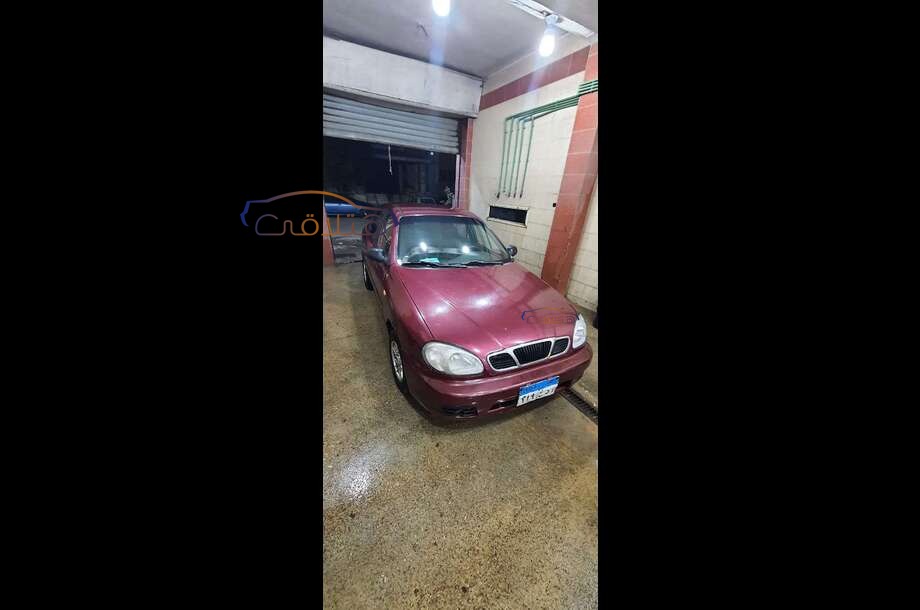 Lanos Daewoo Dark red