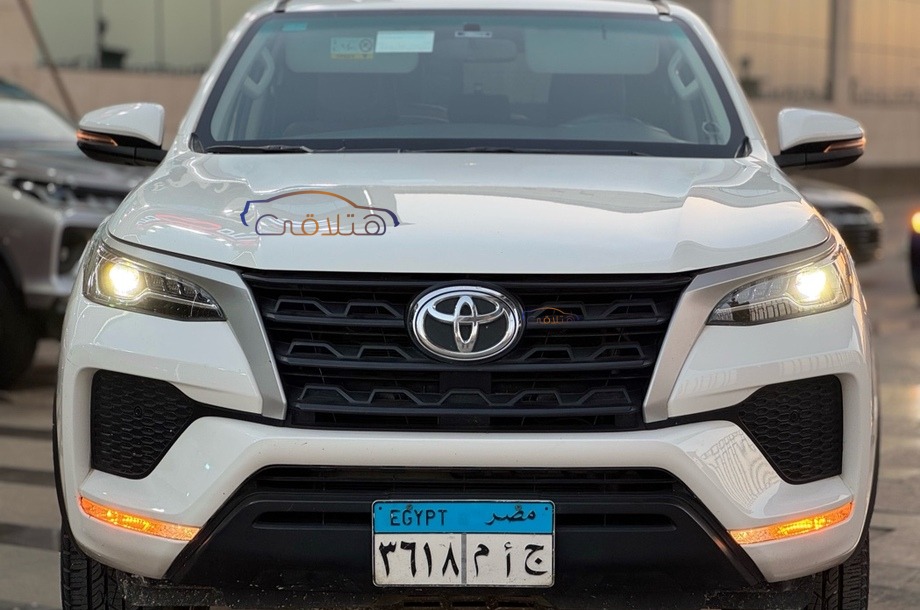 Fortuner Toyota White