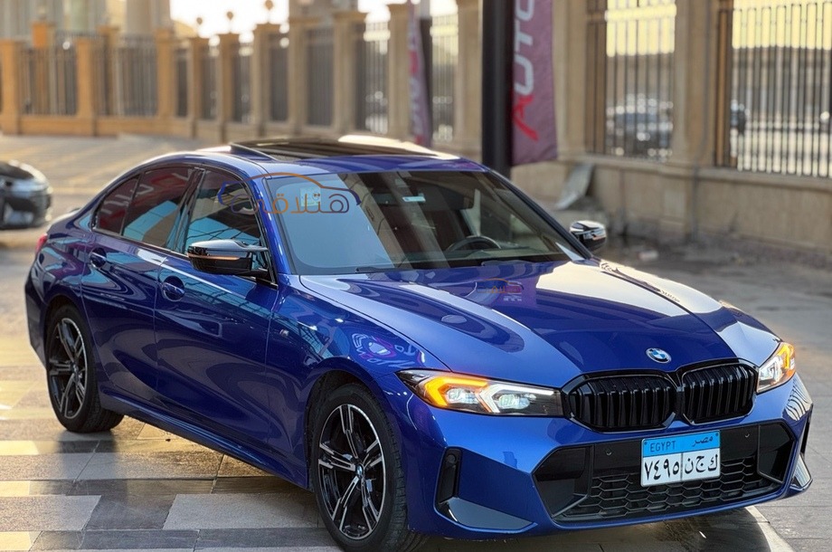 320 BMW Blue