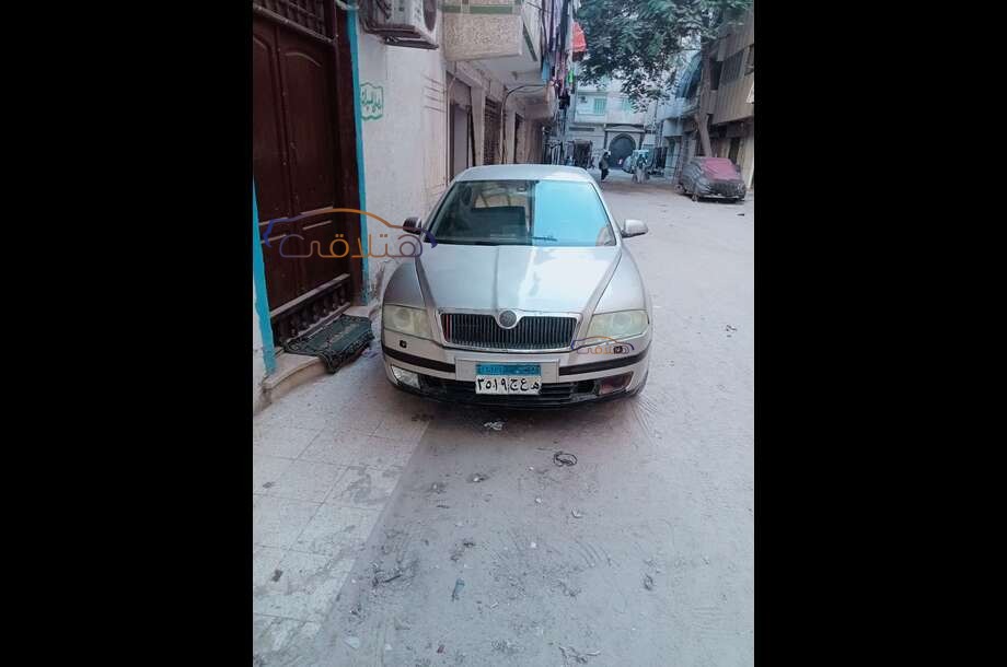 Octavia A5 Skoda فضي