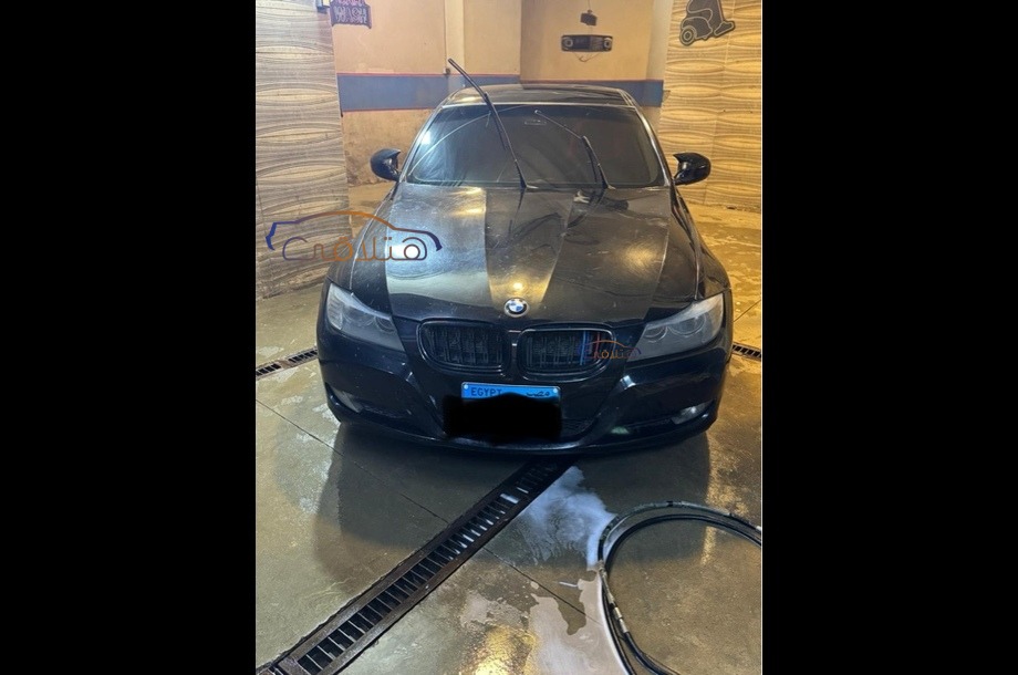 318 BMW أسود