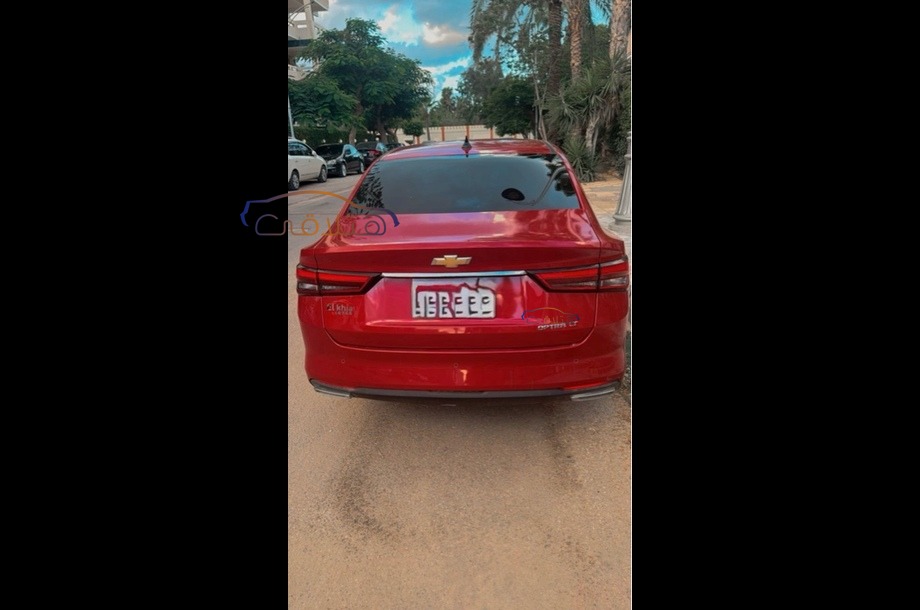 Optra Chevrolet احمر