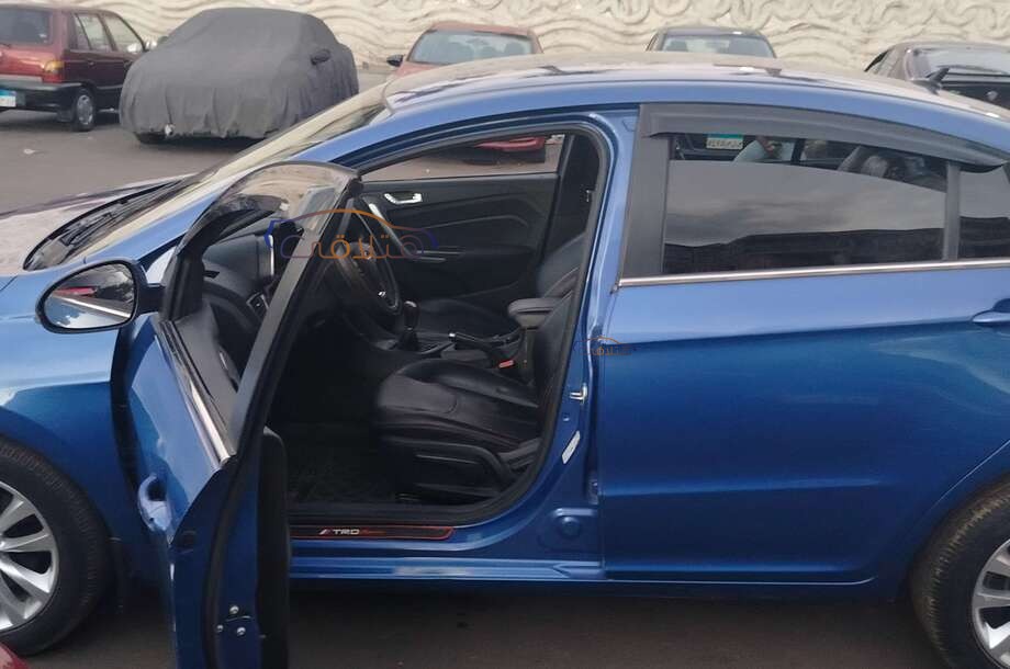 Arrizo 5 pro Chery أزرق