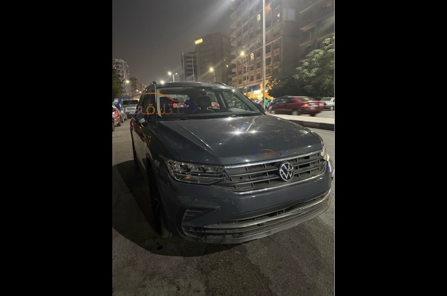 Tiguan Volkswagen Dark grey