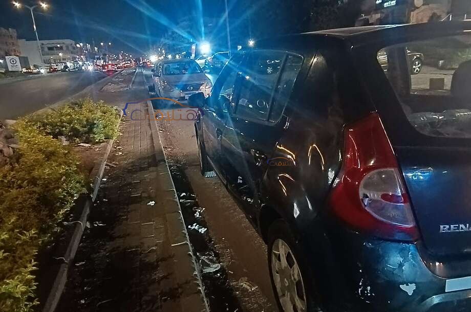 Sandero Renault Black