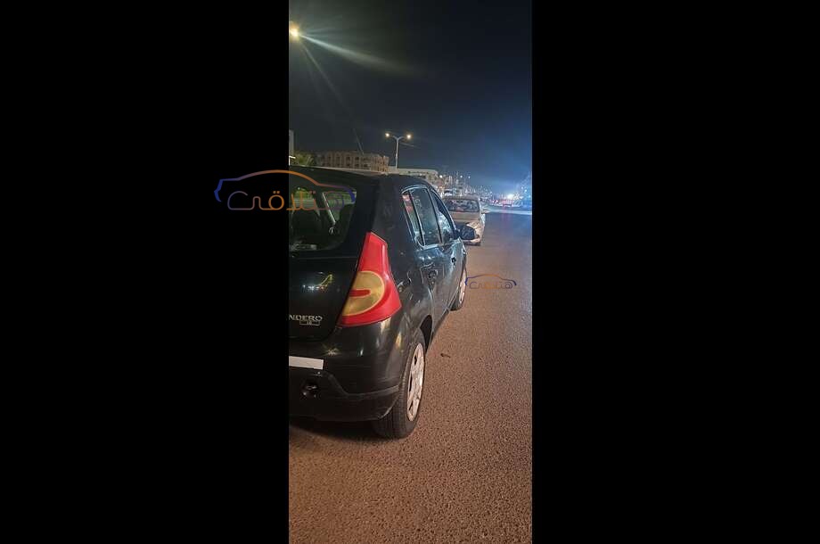Sandero Renault Black