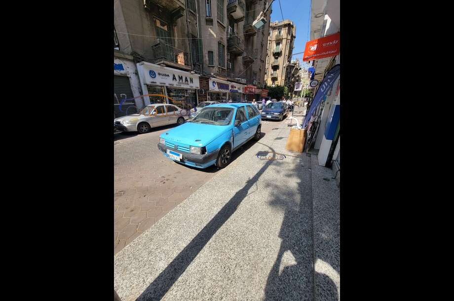 Tipo Fiat أزرق