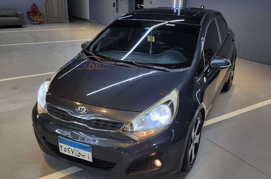 Rio Kia فضي