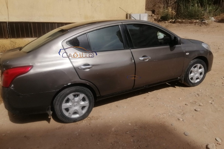 Sunny Nissan برونزي