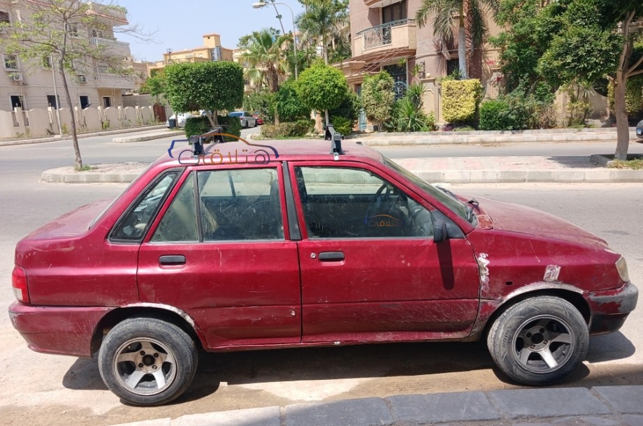 Pride Sedan Saipa احمر غامق