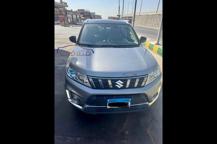 Vitara Suzuki رمادي